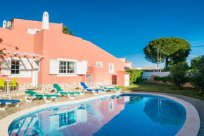  Villa Paraiso Spacious and Central To enjoy best beaches AC WIFI GARDEN POOL  Албуфейра